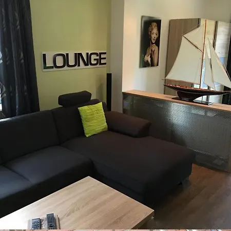 Ferienwohnung Loft- Direkt Am Falderndelft - Naehe Innenstadt Emden Exterior photo