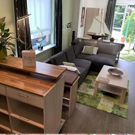 Ferienwohnung Loft- Direkt Am Falderndelft - Naehe Innenstadt Emden Exterior photo