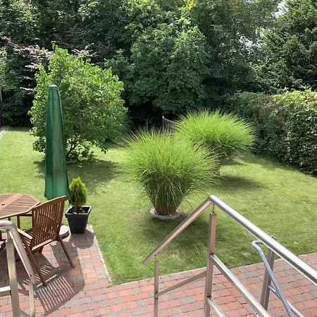 Ferienwohnung Loft- Direkt Am Falderndelft - Naehe Innenstadt Emden Exterior photo