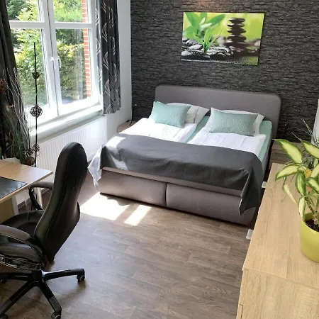 Ferienwohnung Loft- Direkt Am Falderndelft - Naehe Innenstadt Emden Exterior photo