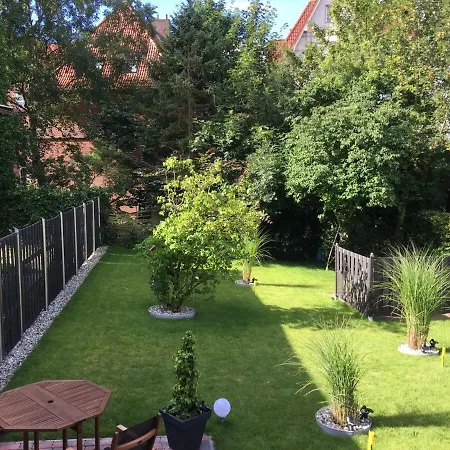 Ferienwohnung Loft- Direkt Am Falderndelft - Naehe Innenstadt Emden Exterior photo